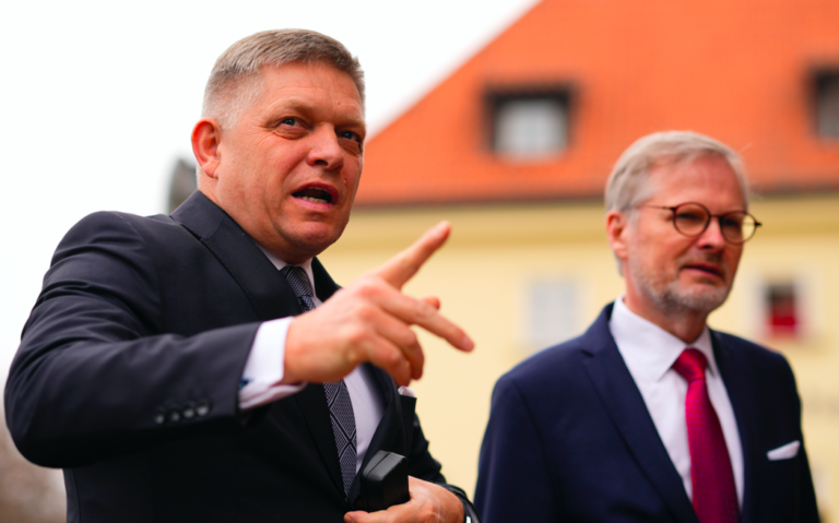 7 dní v kocke: Český premiér robí chybu aj pri Ficovi, aj pri vojne na Ukrajine
