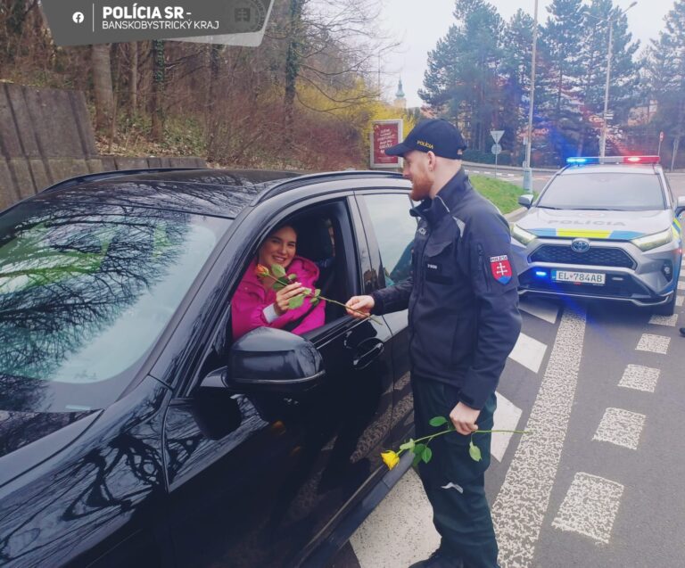 Muži zákona i lekári myslia na dnešný sviatok žien