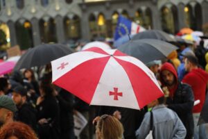 Zbližovanie Tbilisi a Moskvy môže viesť k reintegrácii Gruzínska podľa „ruského scenára“