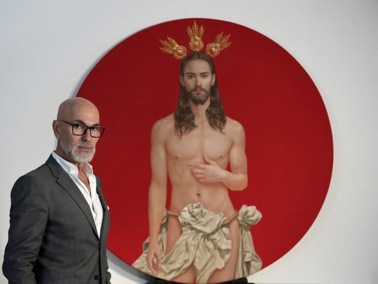 Španieli sa sporia o plagát s účelovo erotickým a zženštilým Kristom