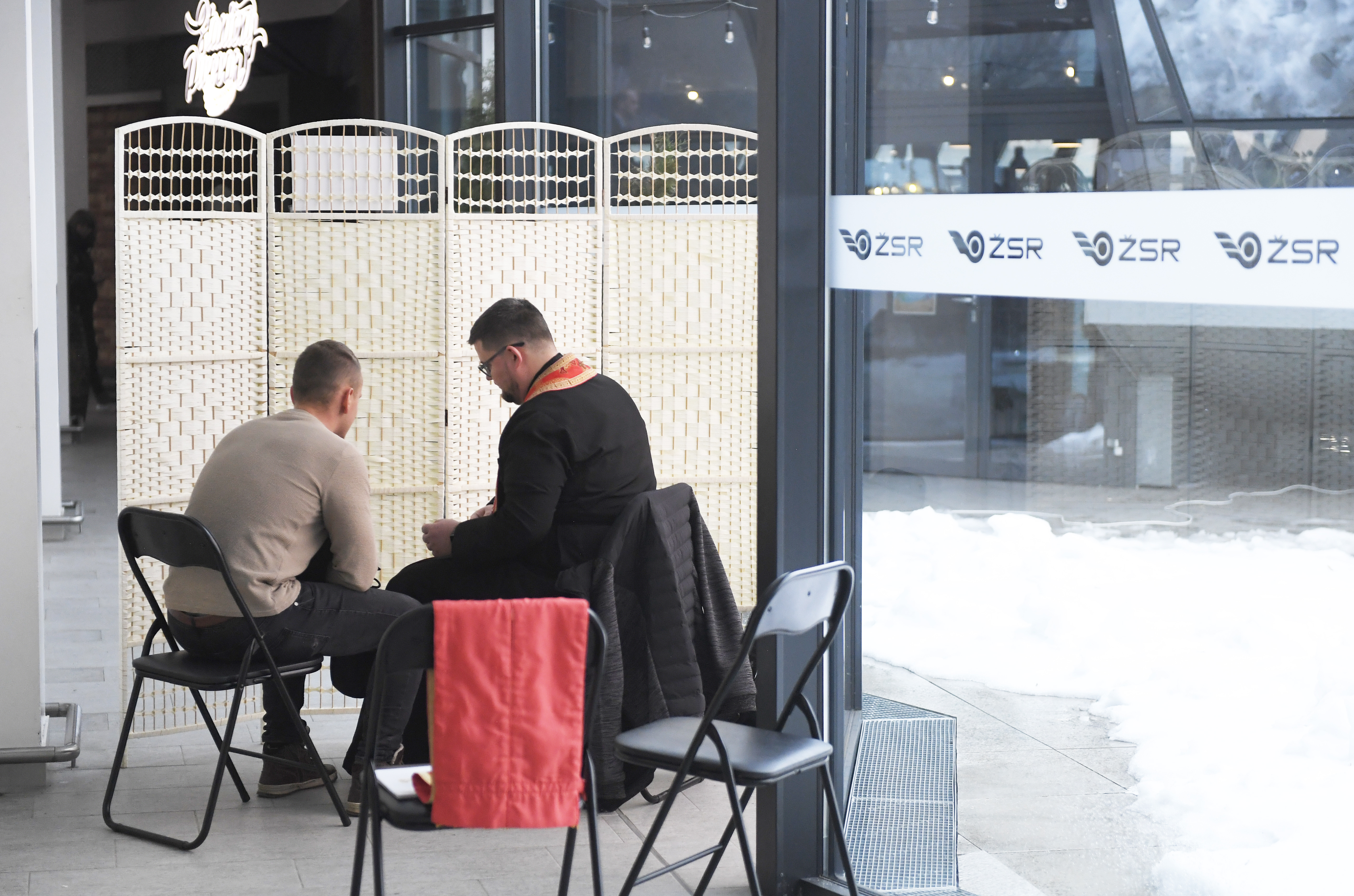 Na stanici budú k dispozícii kňazi. Vyspovedať sa tam môžu Košičania, ale aj cestujúci