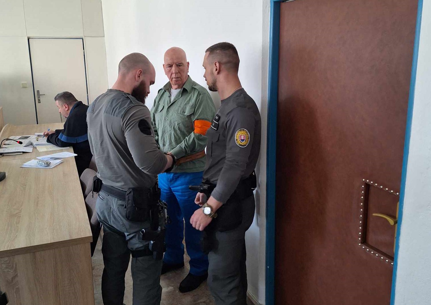 Albánca Bakiho Sadikiho odsúdili za obchodovanie s heroínom. On tvrdí, že je politickým väzňom