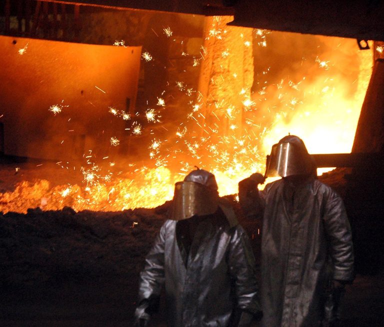 US Steel prechádza pod Nippon Steel, Trump sľubuje pracovné miesta a stabilitu