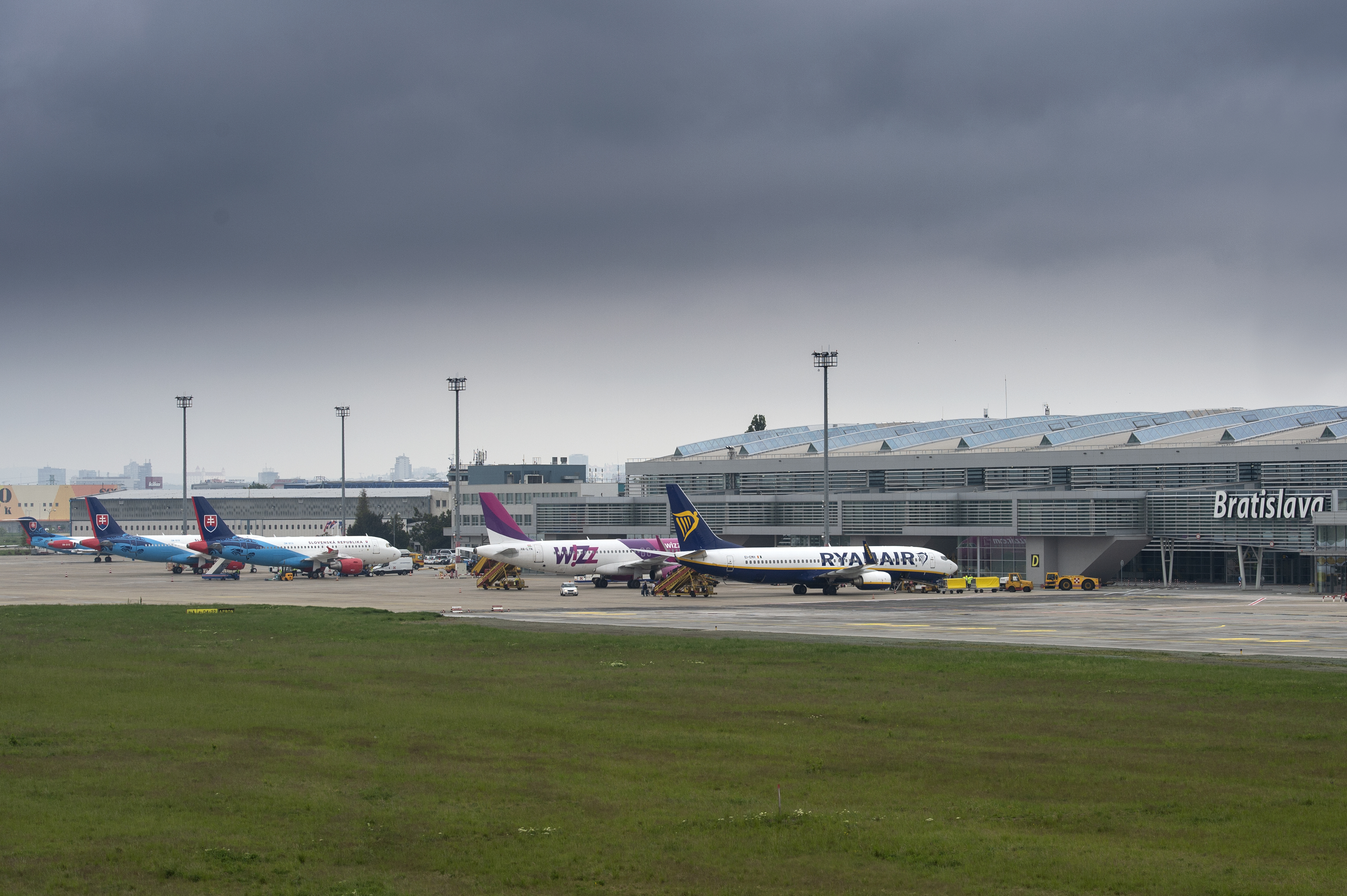 Bratislavské letisko patrí k desiatke najlepších letísk vo východnej Európe