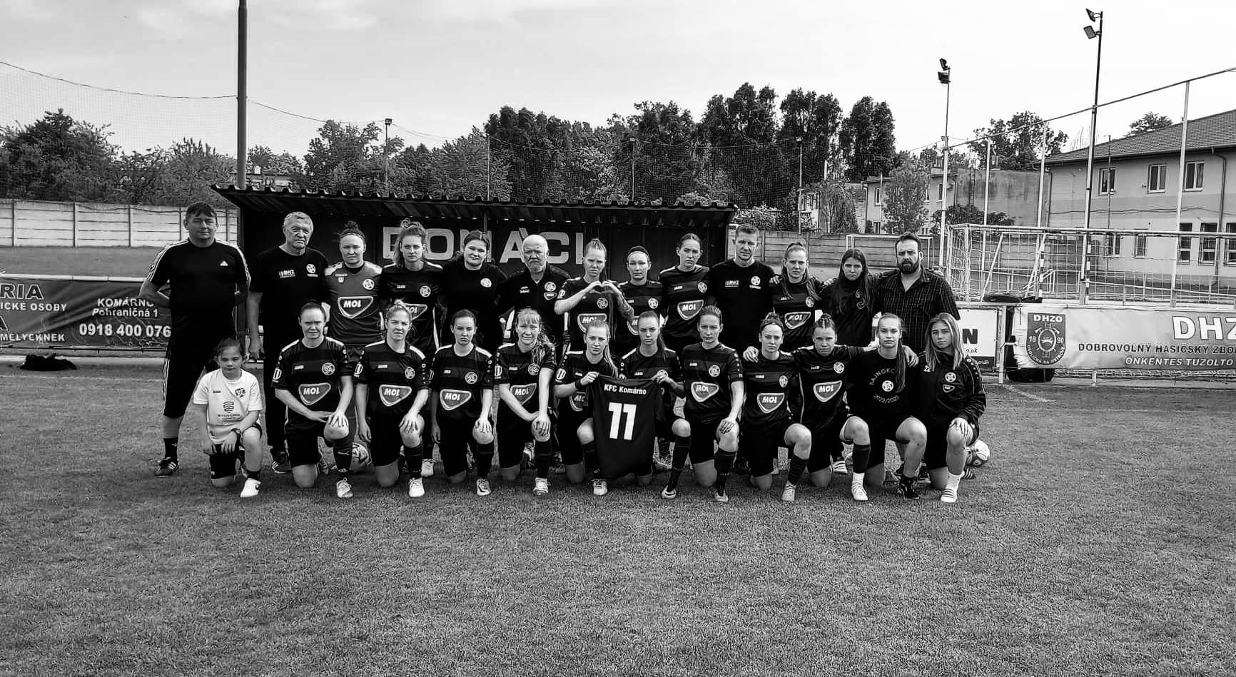 Na futbalovom turnaji skolabovala 17-ročná hráčka. V nemocnici zomrela