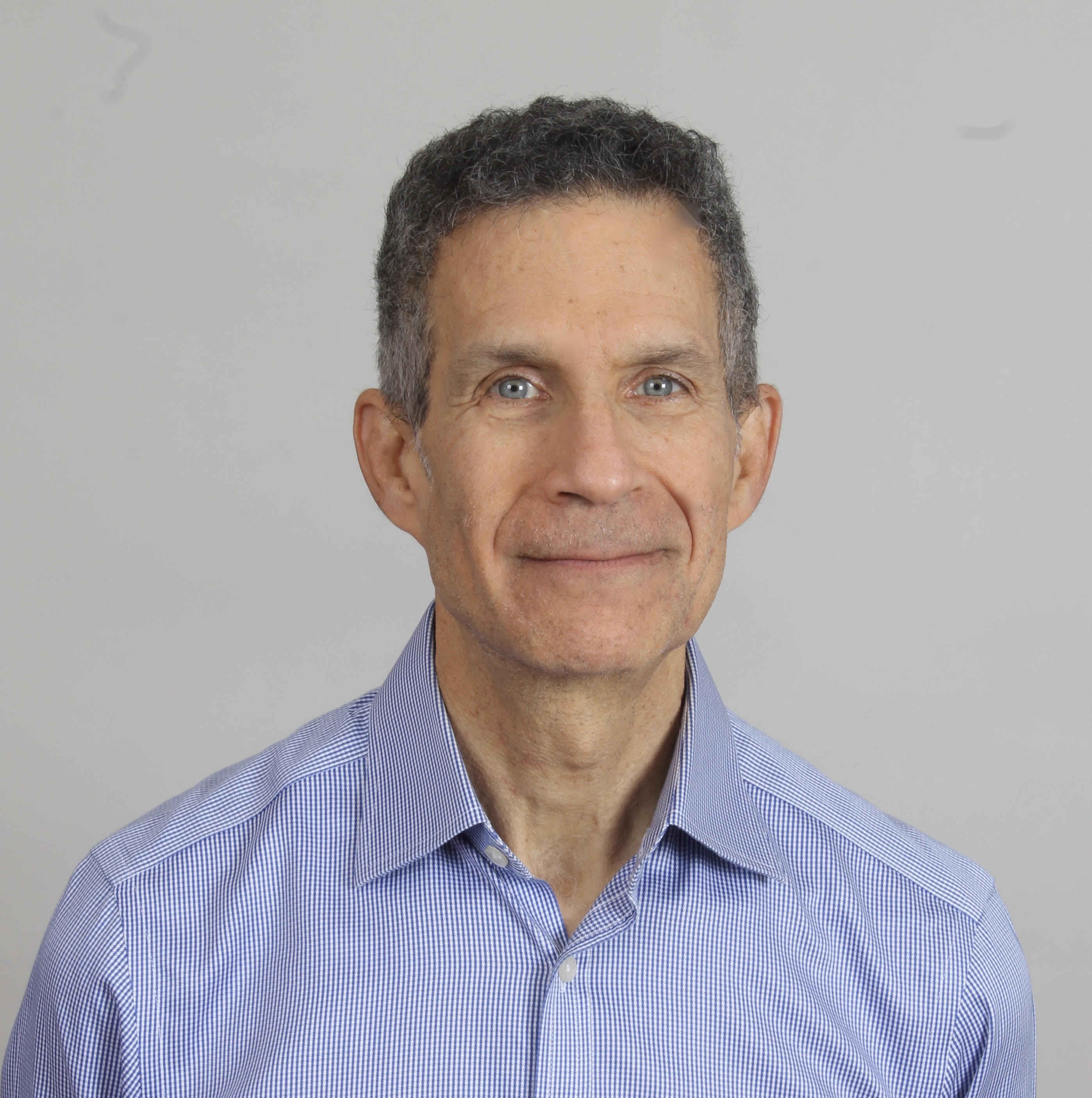 Benjamin Abelow o USA a Rusku: Poviem vám niečo, čo sa na Západe povedať „nesmie”