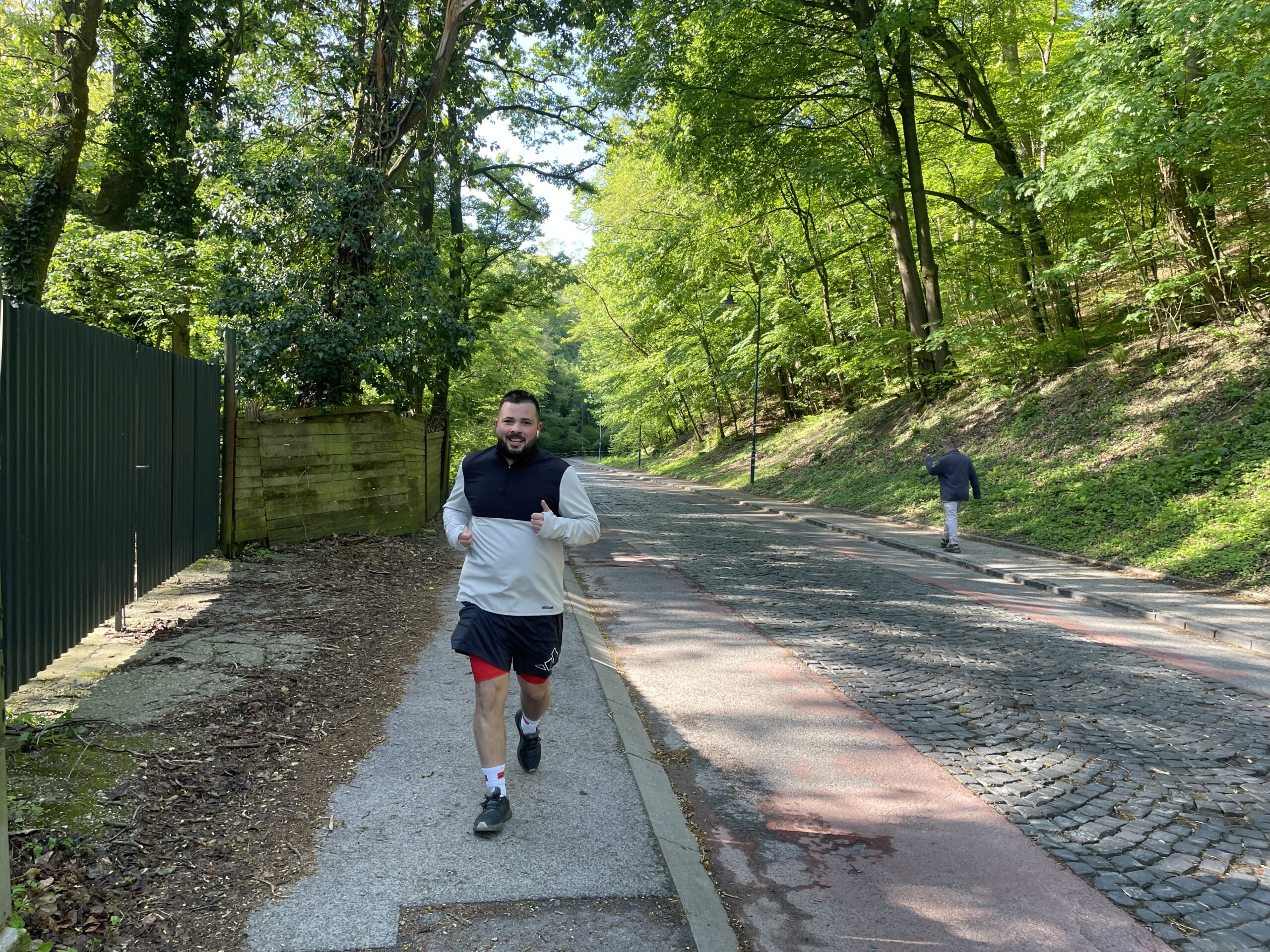 Bežec Tomáš si okrem behu chodí na Železnú studienku občas aj opekať. Foto: Miroslava Pavlíková