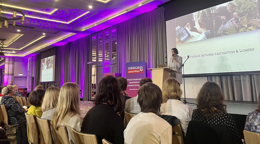 Catherine L’Ecuyer na konferencii Pozor! Smartfón! foto: Anna Čujová