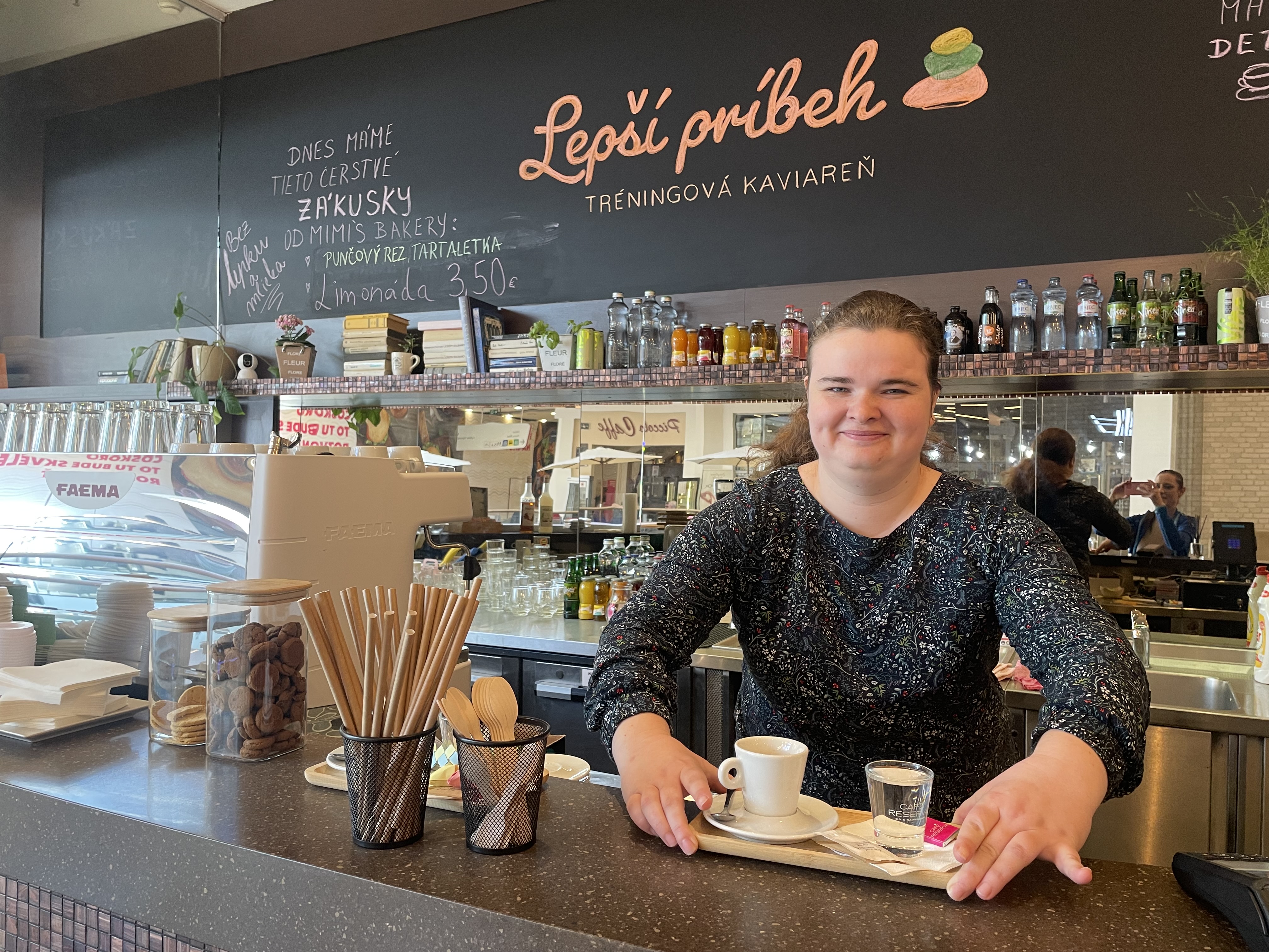 Meniť príbehy ľudí na lepšie. To je cieľ kaviarne Lepší príbeh 