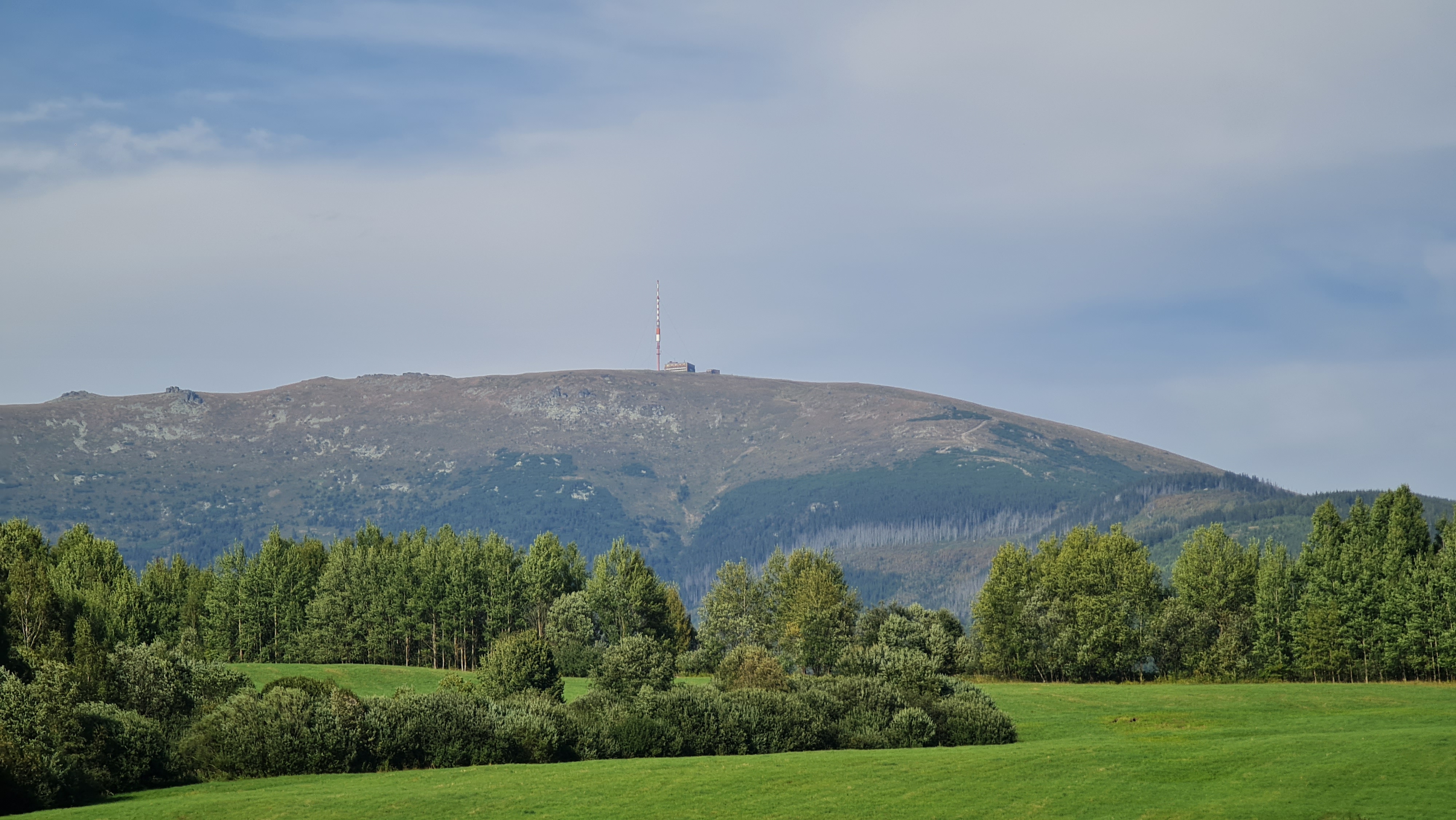 Na strednom Slovensku by mohlo vzniknúť najvyššie prístupné miesto pre cestných cyklistov