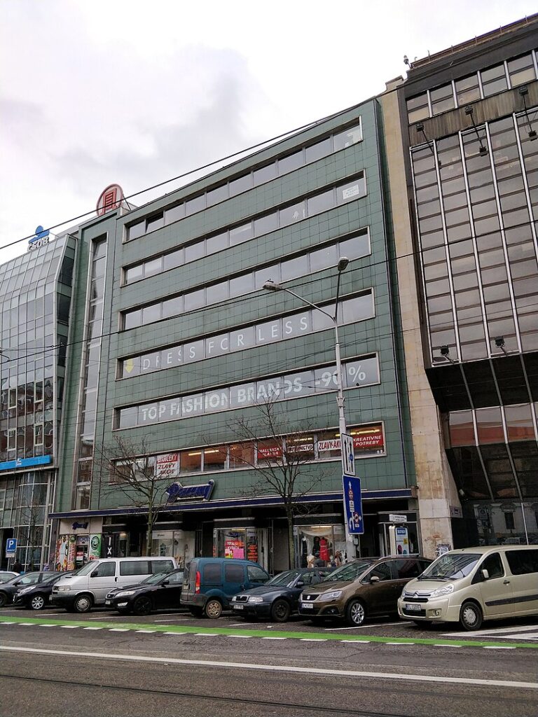 Rekonštrukcia OD Dunaj i Domu odievania  pokračuje. Pribudnú byty, reštaurácia i klubové priestory