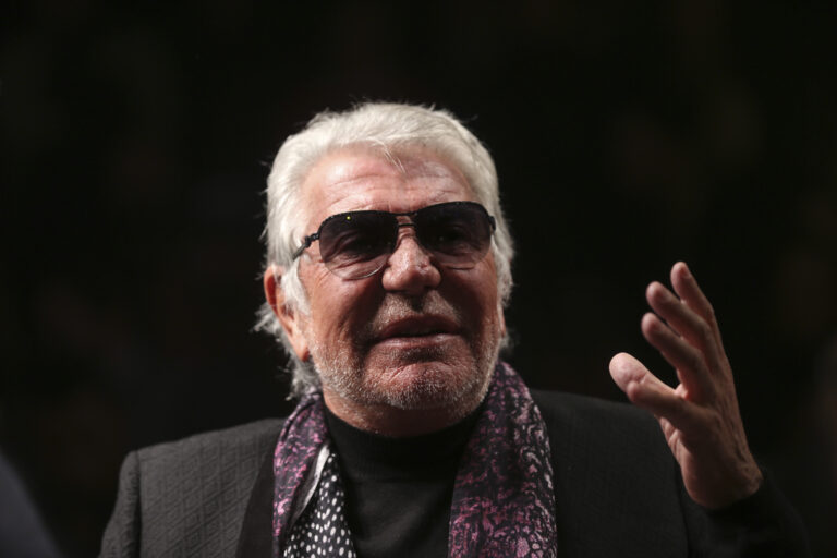 Zomrel taliansky módny návrhár Roberto Cavalli