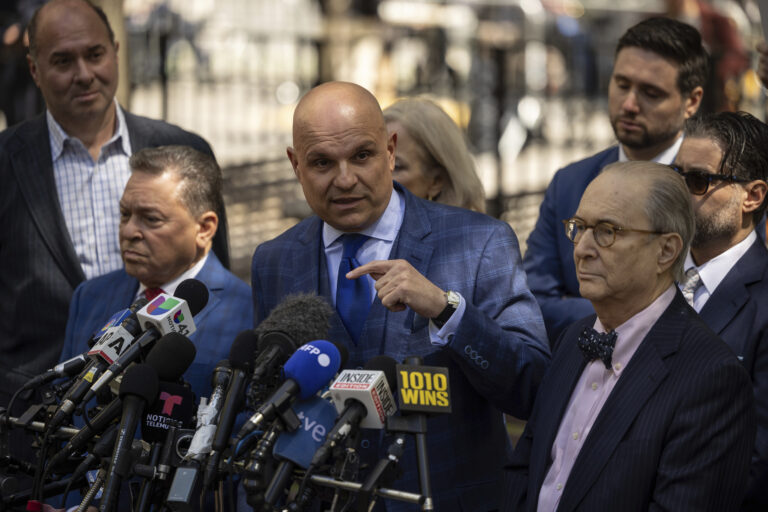 Weinsteinov právnik: Vedeli sme, že nemal spravodlivý súdny proces