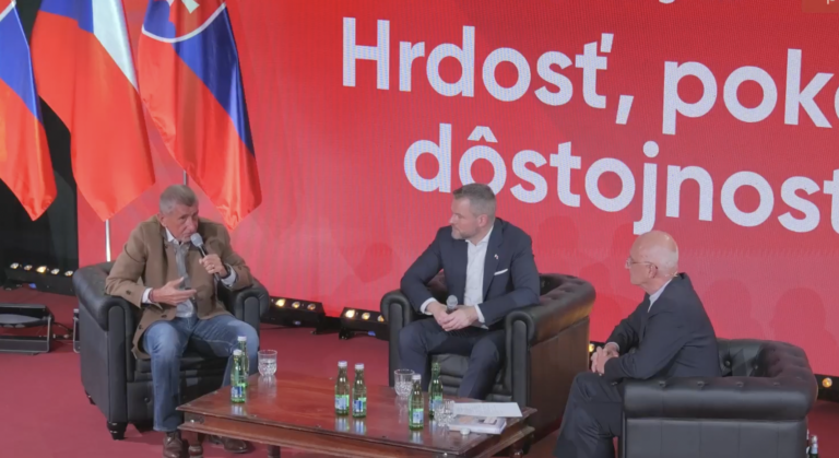 Zľava Andrej Babiš a Peter Pellegrini. Reprofoto: Facebook