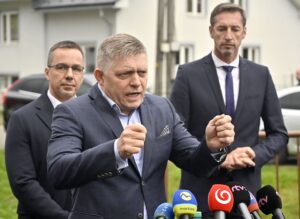Trumpovský moment pre Slovensko? Alebo ako môže Fico vykostiť KDH