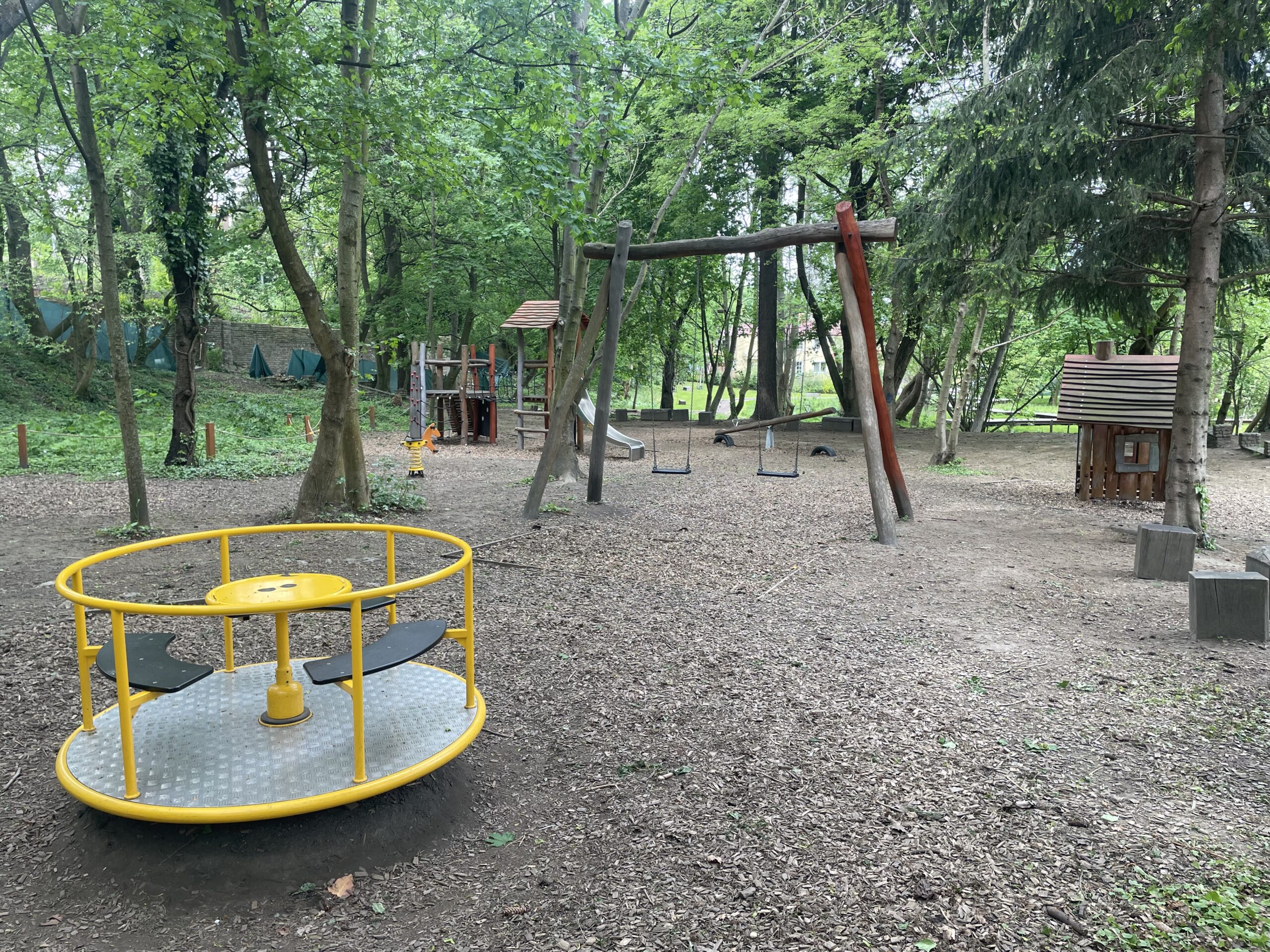 Detské ihrisko v Prüger-Wallnerovej záhrade