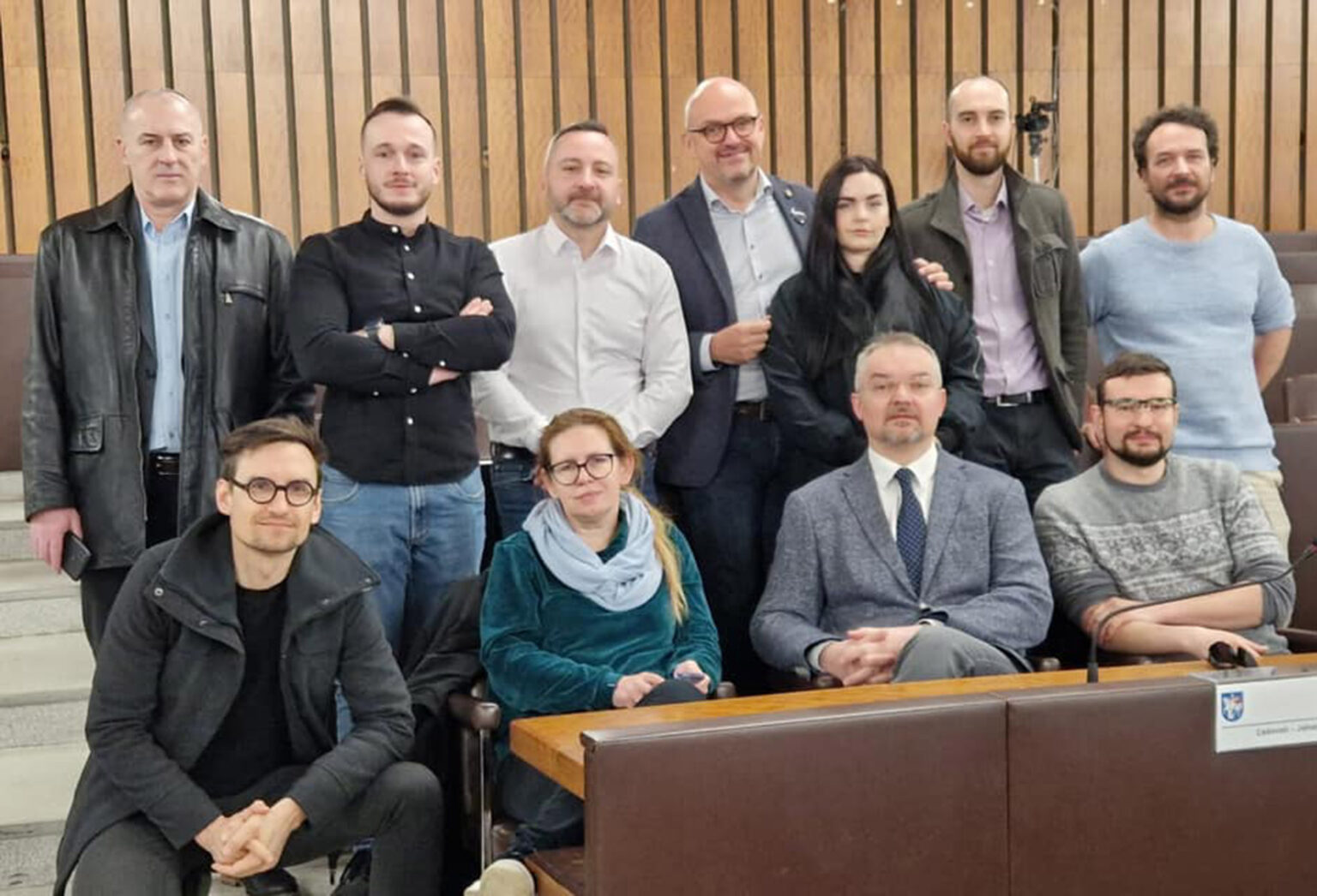 Martinskí opoziční poslanci iniciovali rokovanie mestského zastupiteľstva, otvoriť sa im ho však nepodarilo. Foto: FB Milan Ftorek
