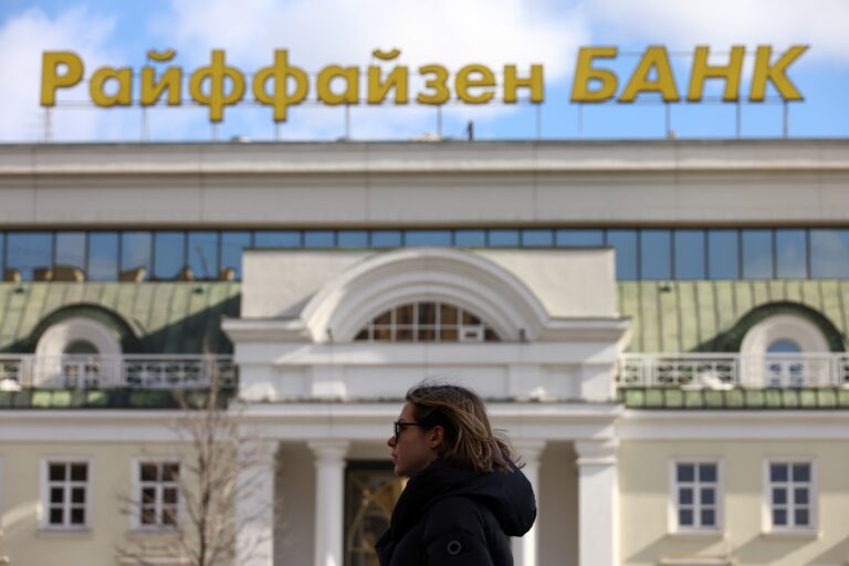 Západné banky podnikajúce v Rusku zaplatili vlani na daniach štyrikrát viac ako pred vojnou