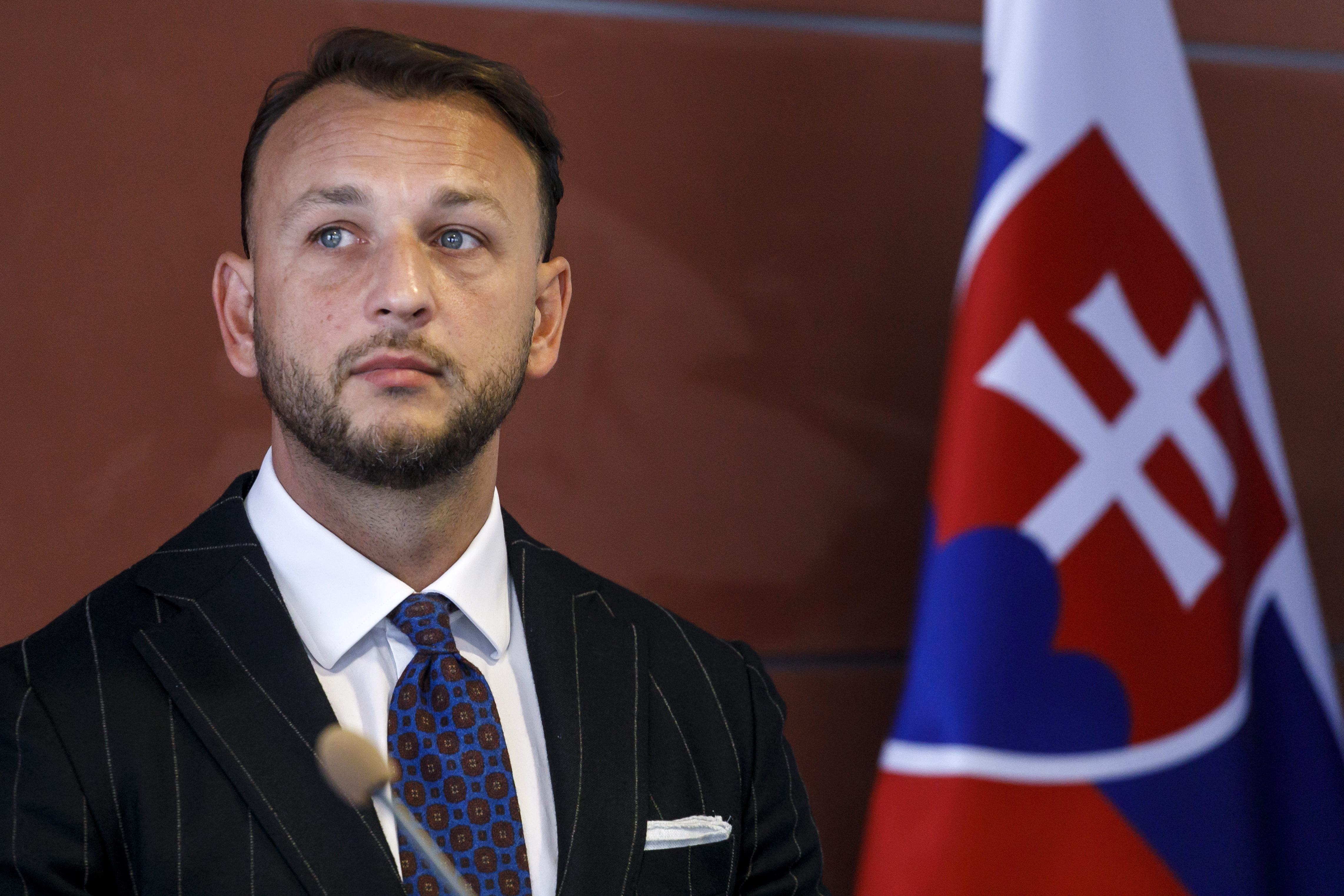 Poslanci Hlasu podporia odvolanie Šimečku, potvrdil Šutaj Eštok