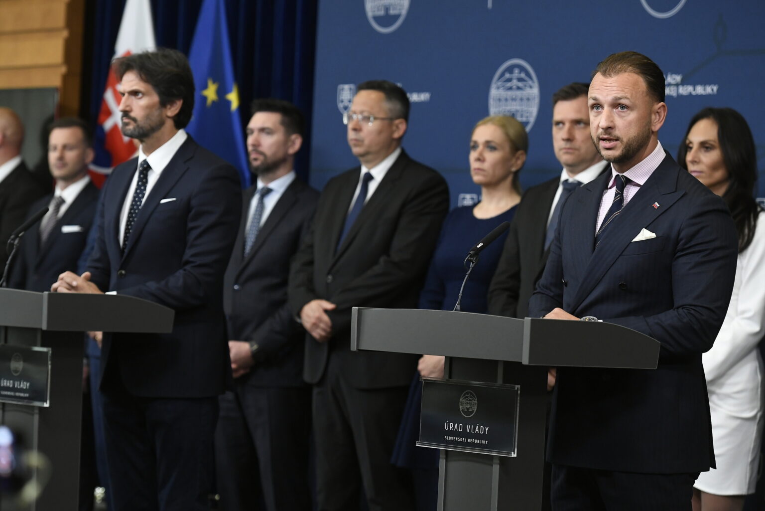 Ministri na tlačovej konferencii po zasadnutí vlády po atentáte na premiéra Roberta Fica. Foto: Pavel Neubauer/TASR