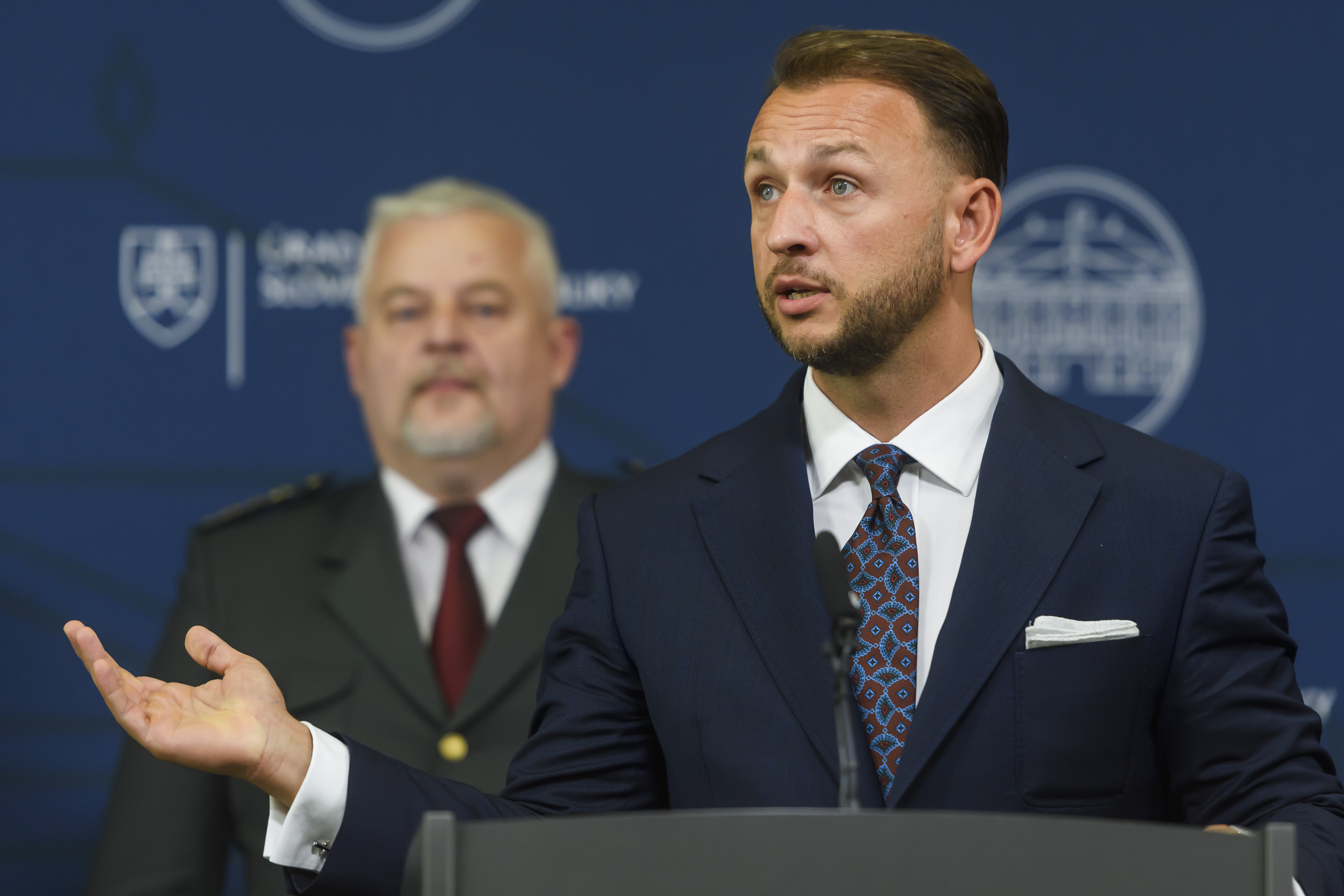 Šutaj Eštok zriaďuje špecializovaný tím. Jeho úlohou bude vyšetriť riadenie pandémie