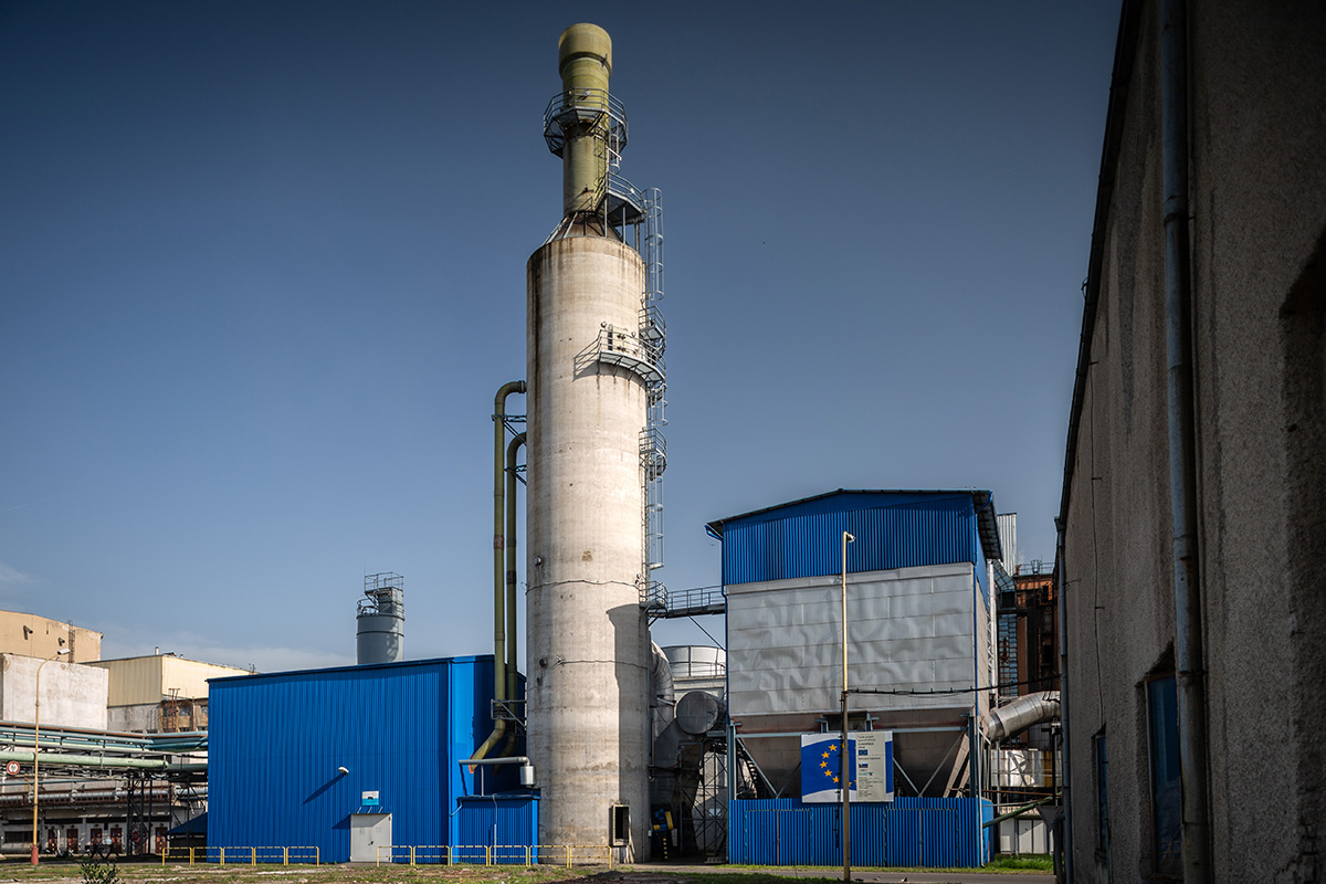 Humenský Chemes krachuje. Ich poslednou šancou na záchranu je štát