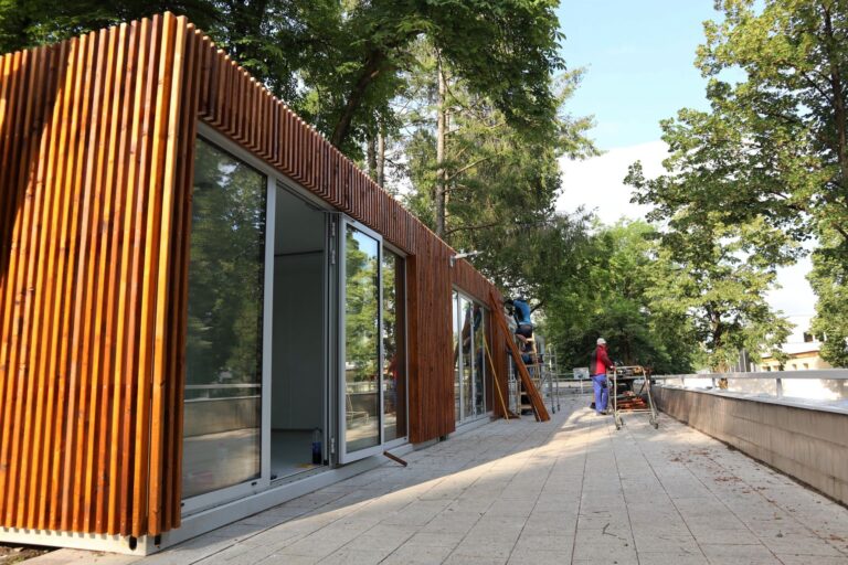 Nová nákupná pasáž v nemocnici poteší pacientov aj personál