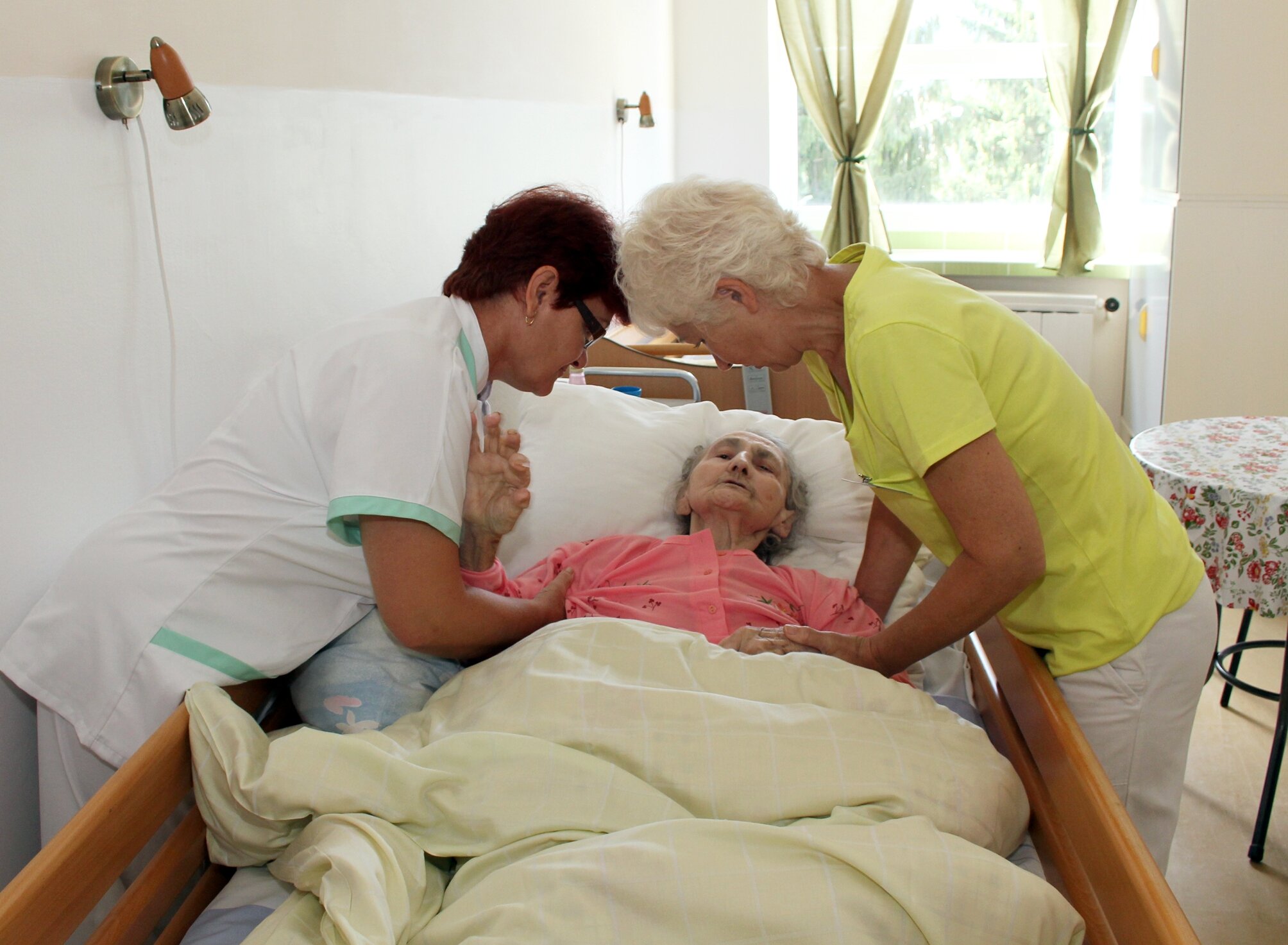 Počet seniorov stúpa. Mesto získalo na opatrovateľské služby stovky tisíc eur