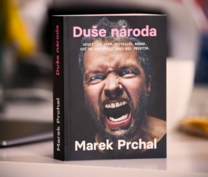 Duša národa vo vešteckej guli. Marek Prchal si svojou knižkou asi napísal pracovný epitaf