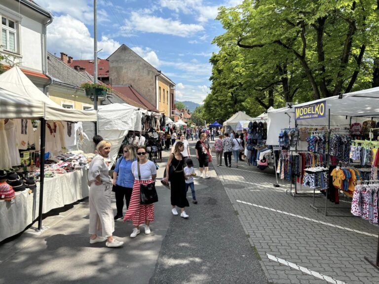 Navštívte tradičný jarmok s 200 stánkami a bohatým kultúrnym programom