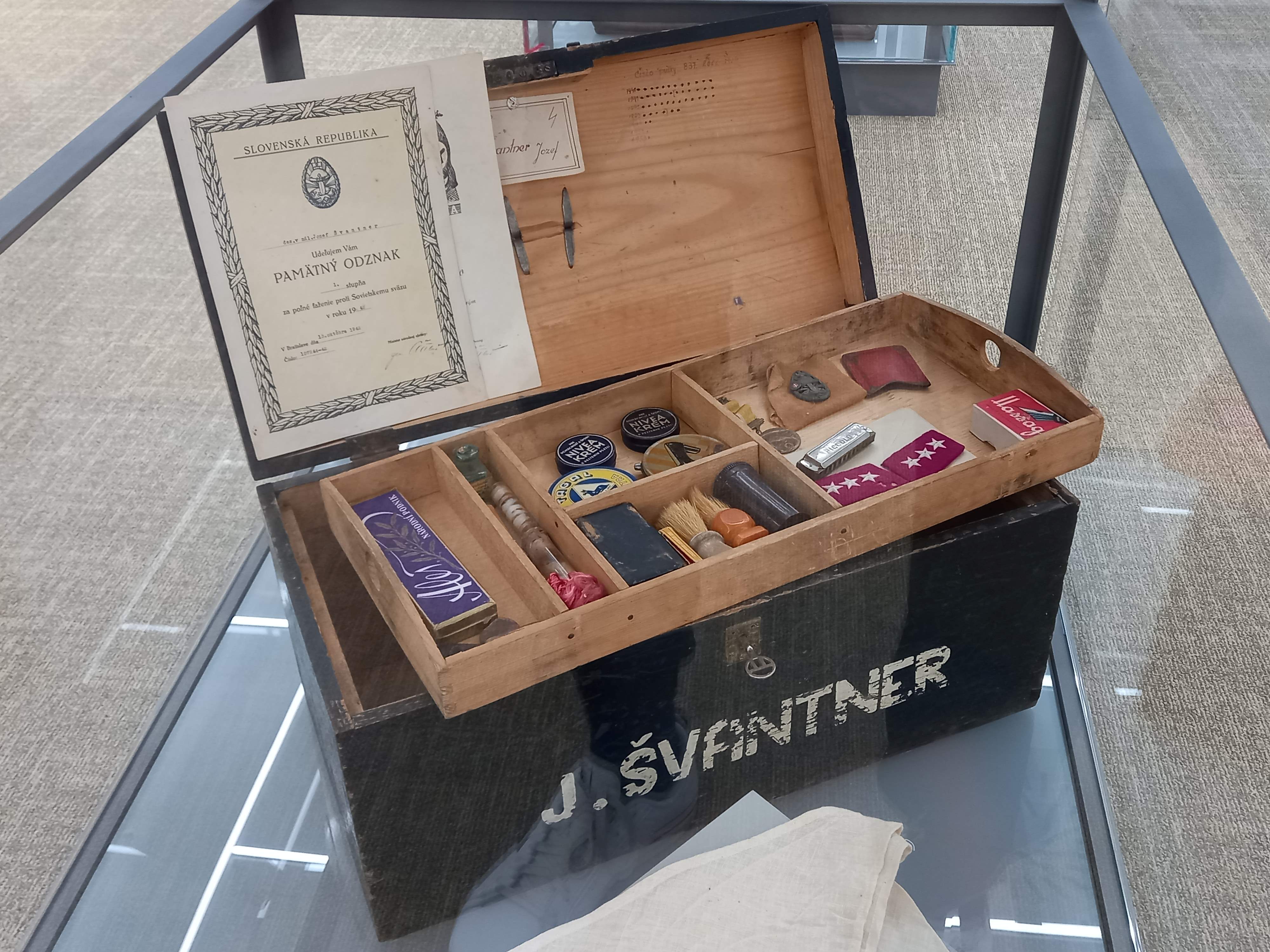 Jozef Švantner bojoval vo vojne i SNP. Čo o ňom prezradil poklad v jeho drevenom kufri?