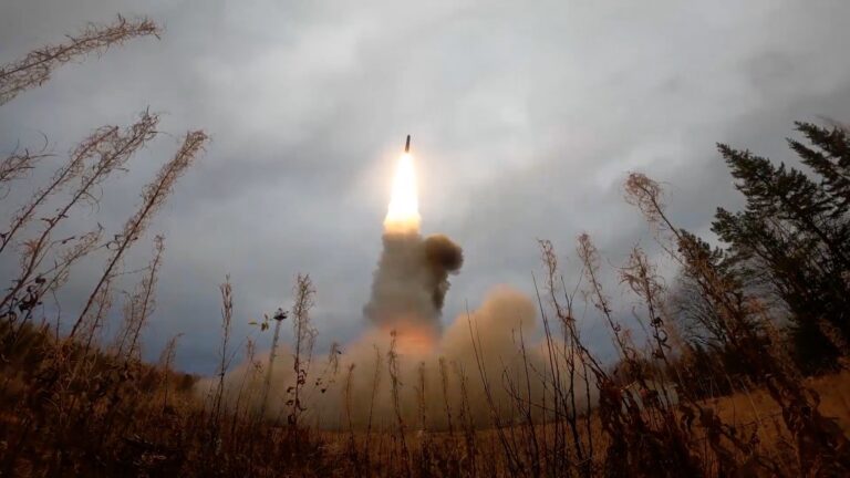 Krajiny NATO cvičia jadrový útok na Rusko, tvrdí ruská tajná služba FSB