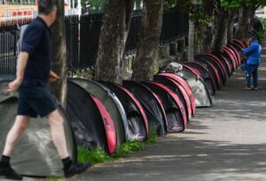 Horúca írska hranica. Ostrovný štát požaduje deportácie imigrantov a uzavretie hraníc