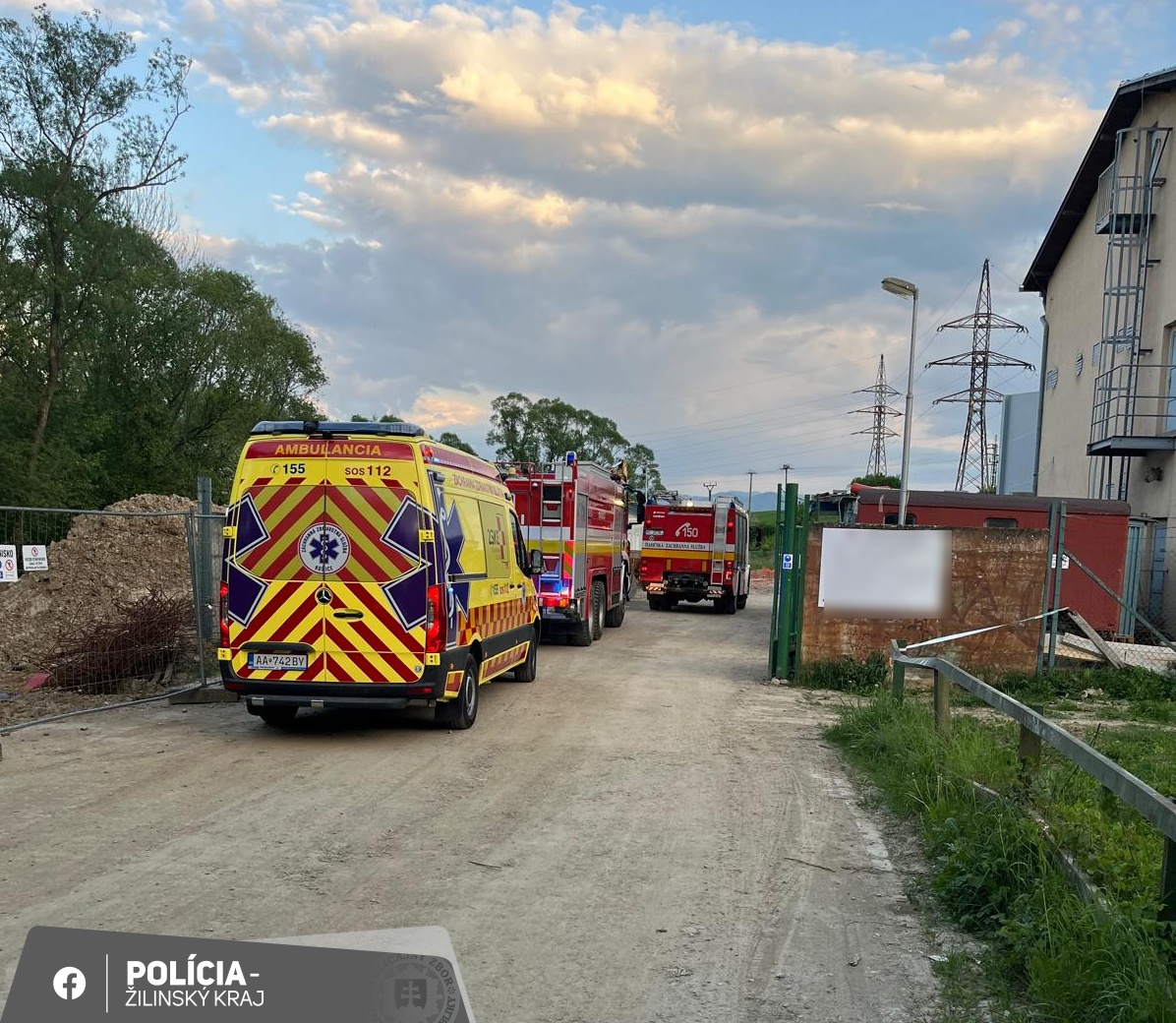 V Martine narazil vetroň do trafostanice. Nehoda si vyžiadala jednu obeť