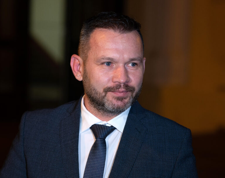 Nitriansky župan Branislav Becík je proti tomu, aby v pohorí Tribeč bolo vybudované hlbinné úložisko jadrového odpadu. Foto: TASR