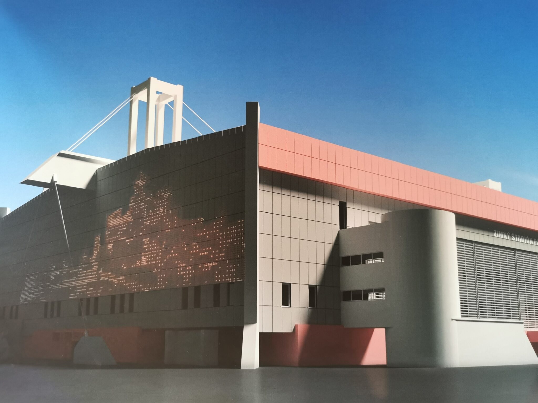 Modernizácia zimného štadióna v Trenčíne napreduje, mesto získalo na projekt milióny eur