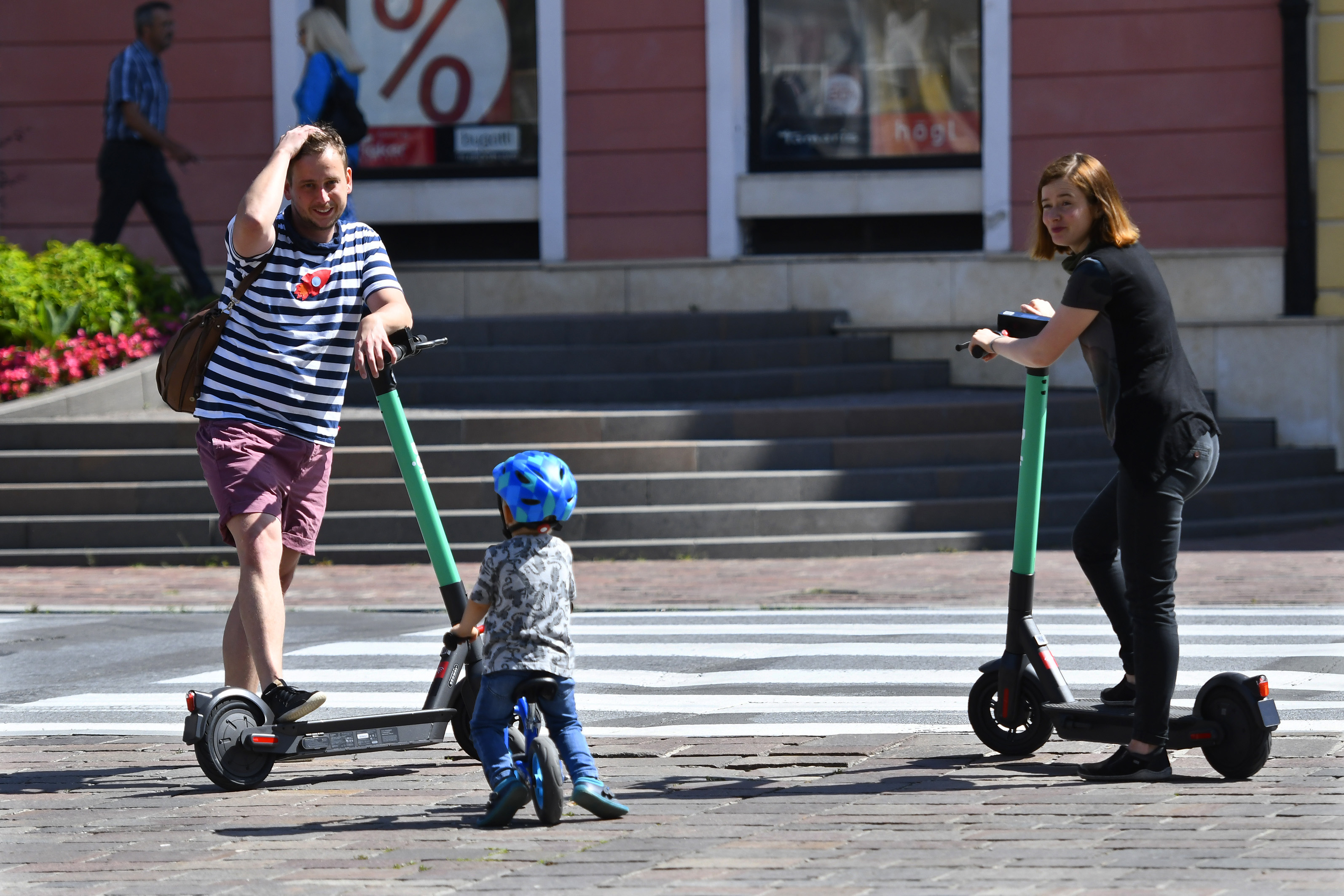 Štát zavádza nové pravidlá. Elektrické bicykle a kolobežky budú pod prísnejším dohľadom