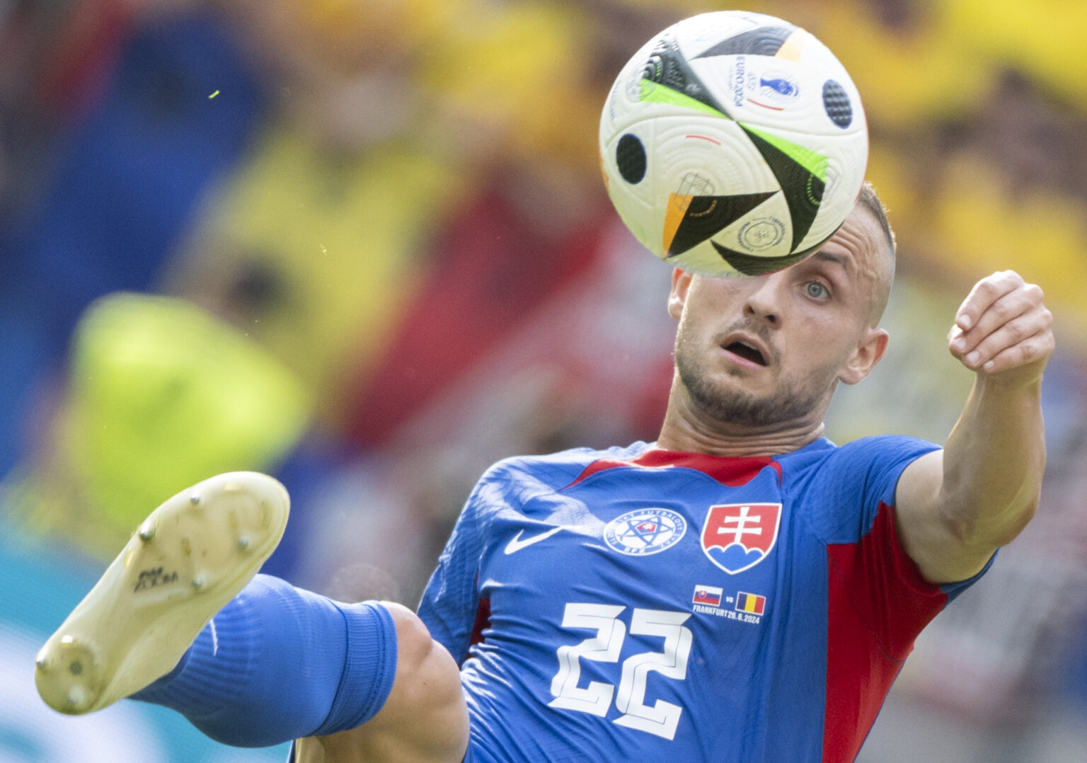 Na snímke Stanislav Lobotka (Slovensko).
Foto: Martin Baumann/TASR