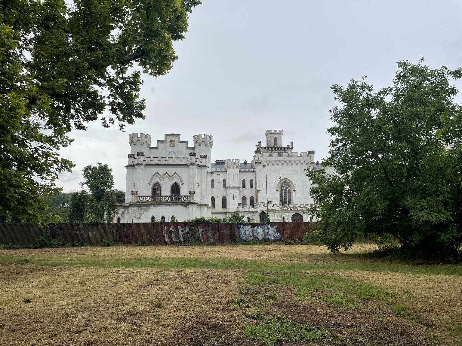 Kaštieľ v Rusovciach čaká obnova. Foto: Miroslava Pavlíková