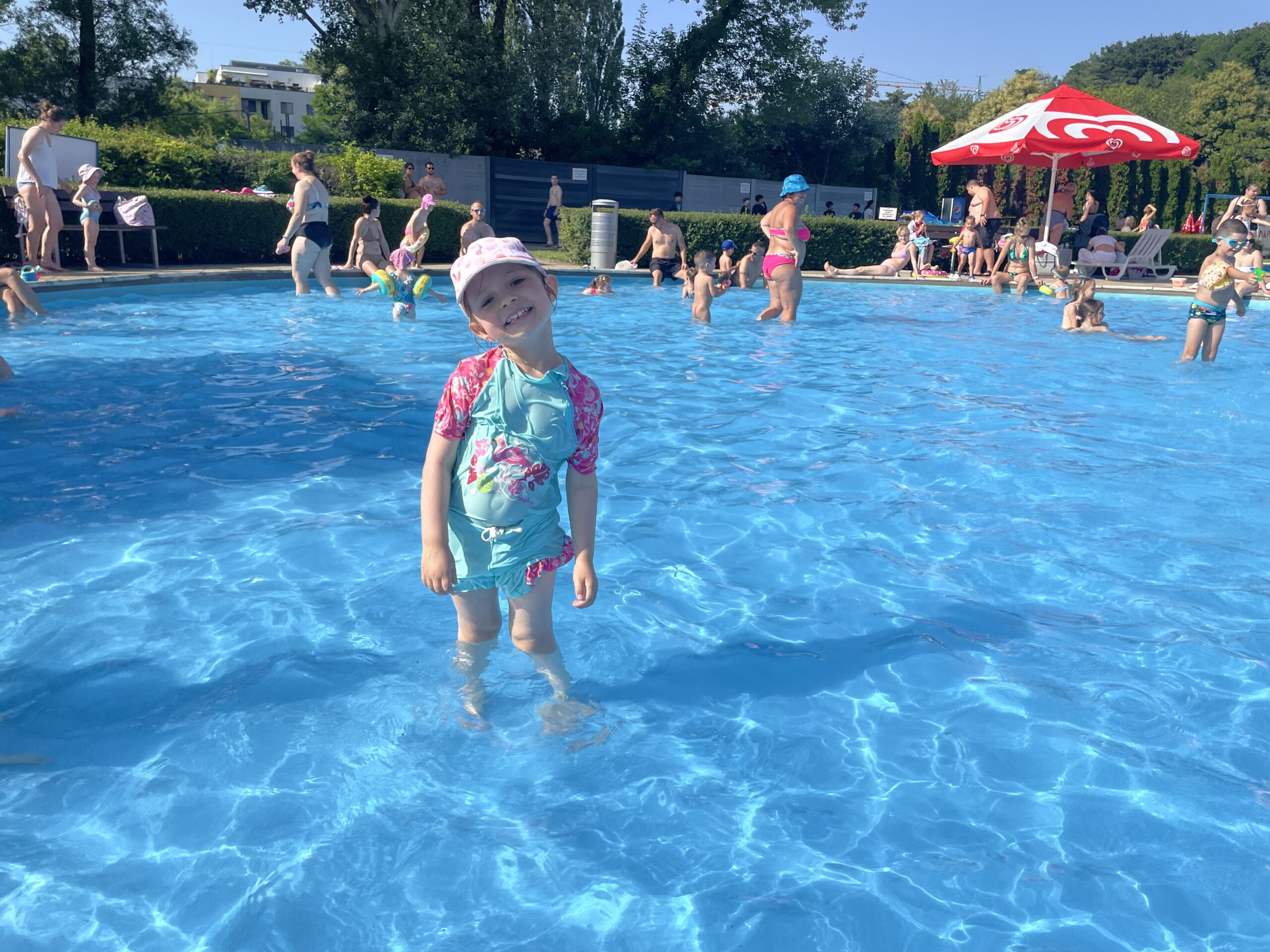 V detskom bazéne v Rosničke sa môžu deti dostatočne vyblázniť. Foto: Miroslava Pavlíková