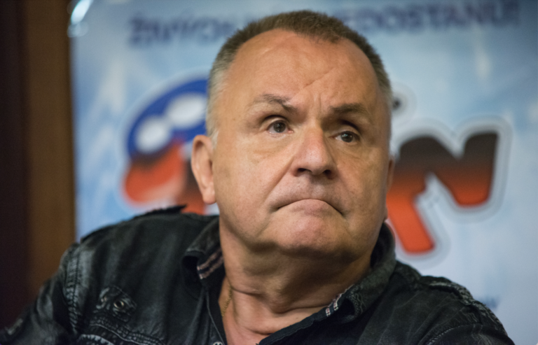 Frontman Elánu Jožo Ráž autom zrazil cyklistu. Z miesta nehody ušiel