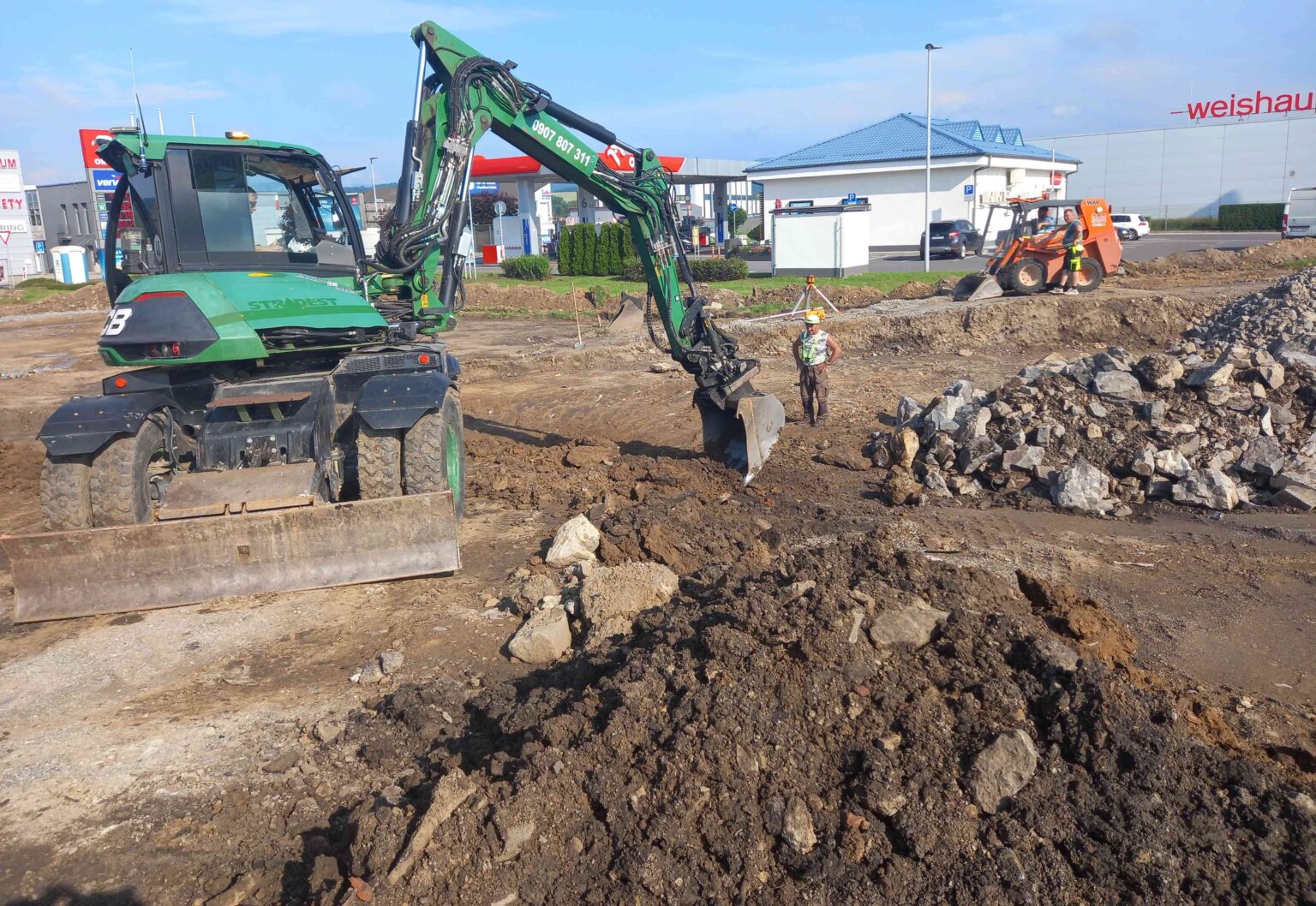 Zvolenčania sa konečne dočkajú kruhovej križovatke pri vstupe do mesta. Foto: Mário Kaprálik