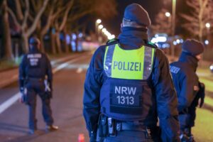 Rozprávanie o perióde, mlčanie o znásilnení