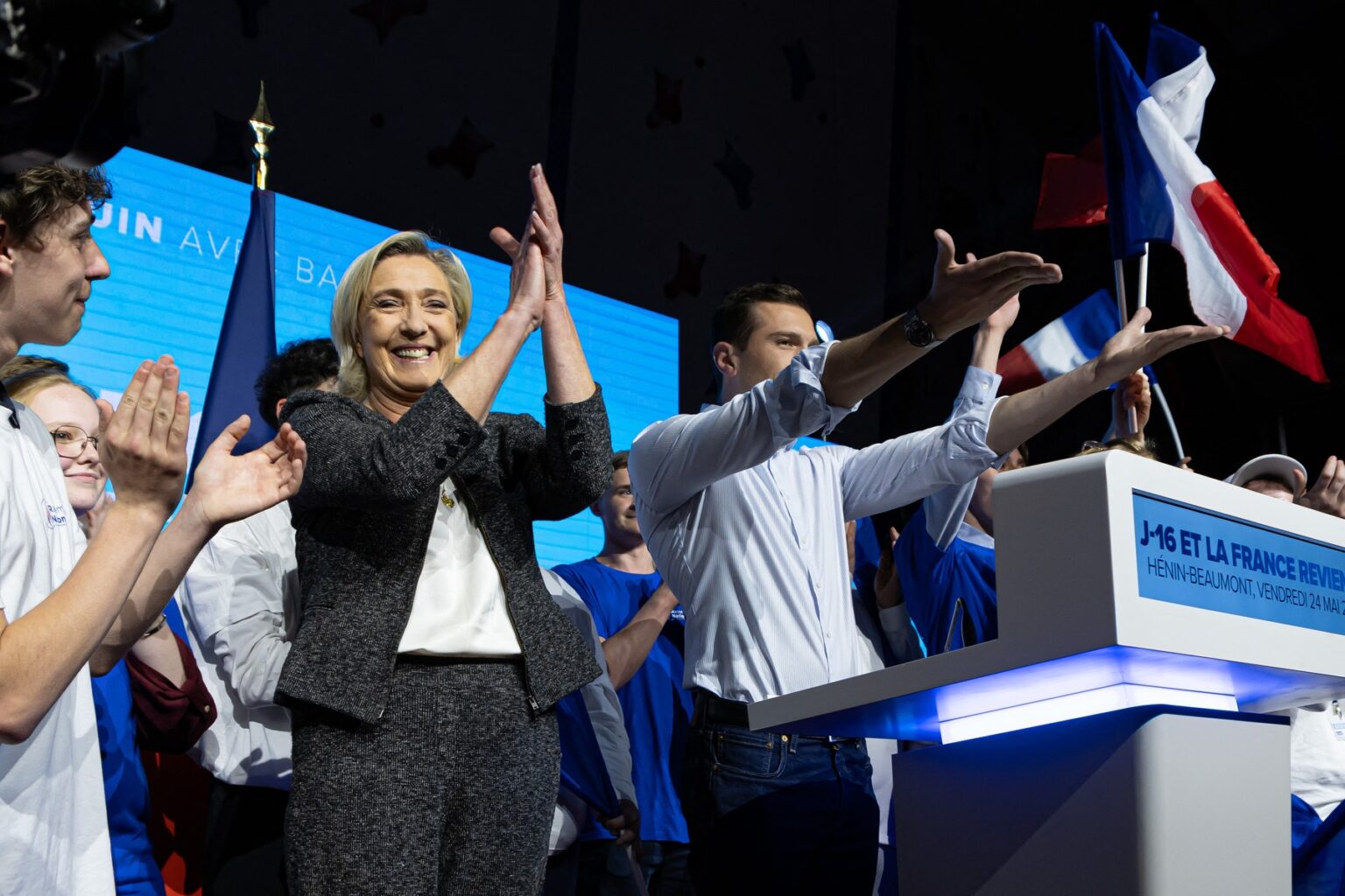 Marine Le Penová a líder Národného zhromaždenia Jordan Bardella. Foto: Profimedia.sk