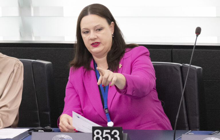 Roth Neveďalová: Patrioti pre nás nikdy neboli možnosť. Spoluprácu so socialistami Smer nevylučuje