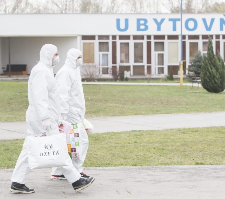 Ubytovňa v Gabčíkove, ktorá slúžila ako karanténne zariadenie. Foto:  Martin Baumann/TASR