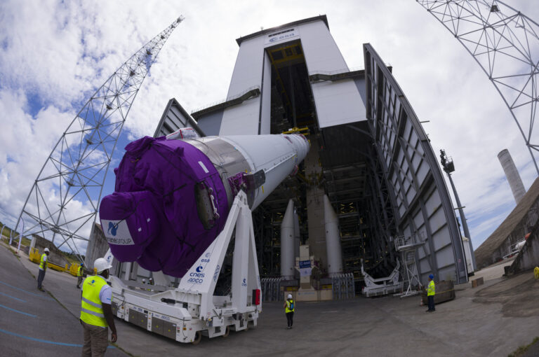 Dnes odštartuje európska vesmírna raketa Ariane 6. Ponesie aj slovenskú družicu