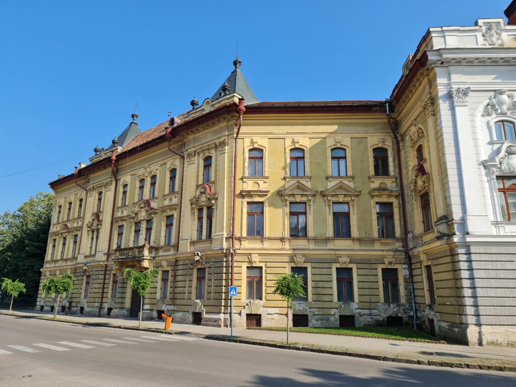 Bočné krídlo župného domu na Železničnej ulici. Foto: Branislav Caban