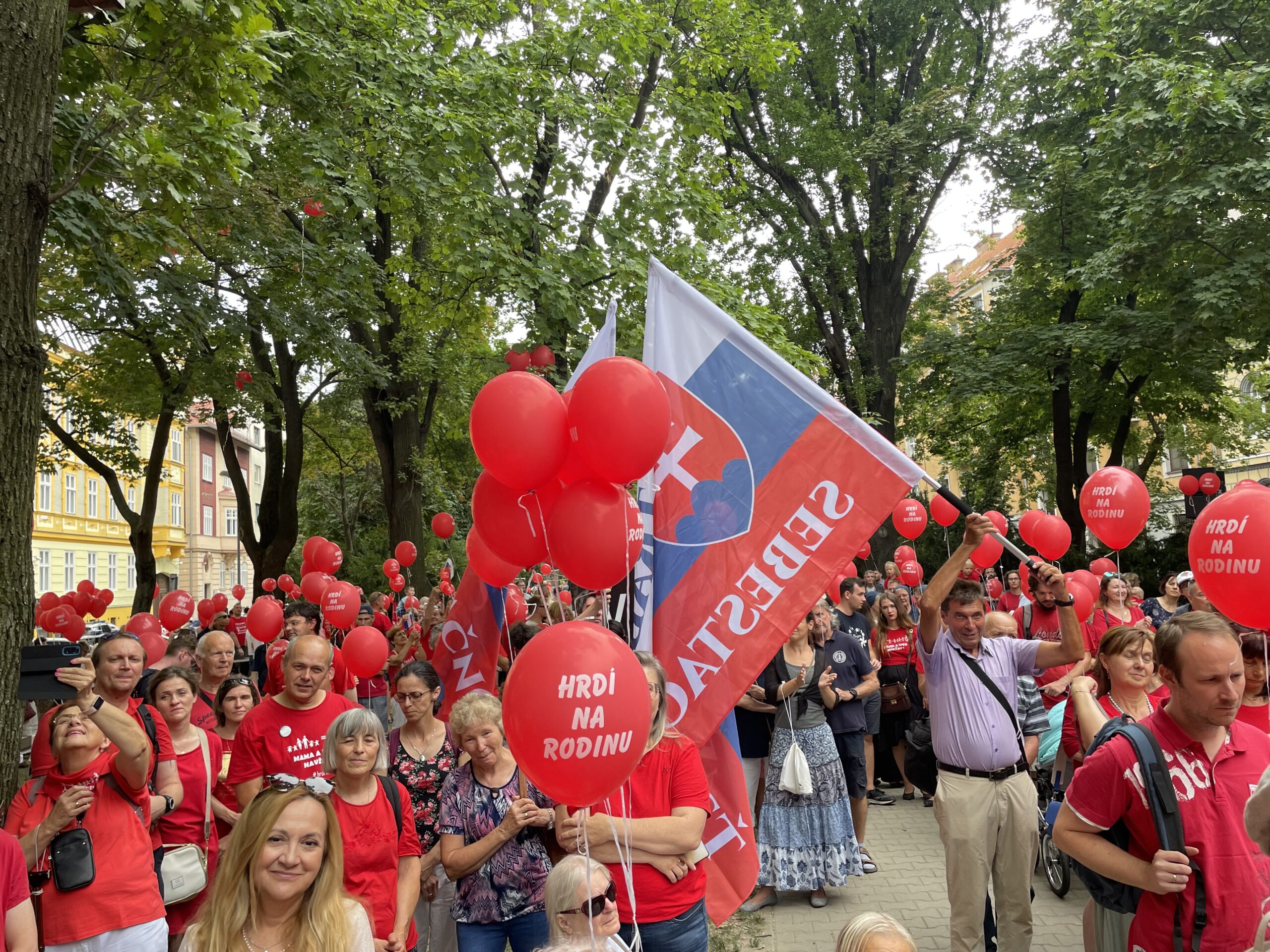 Národný pochod na Jakubovom námestí - Hrdí na rodinu. Foto: Miroslava Pavlíková