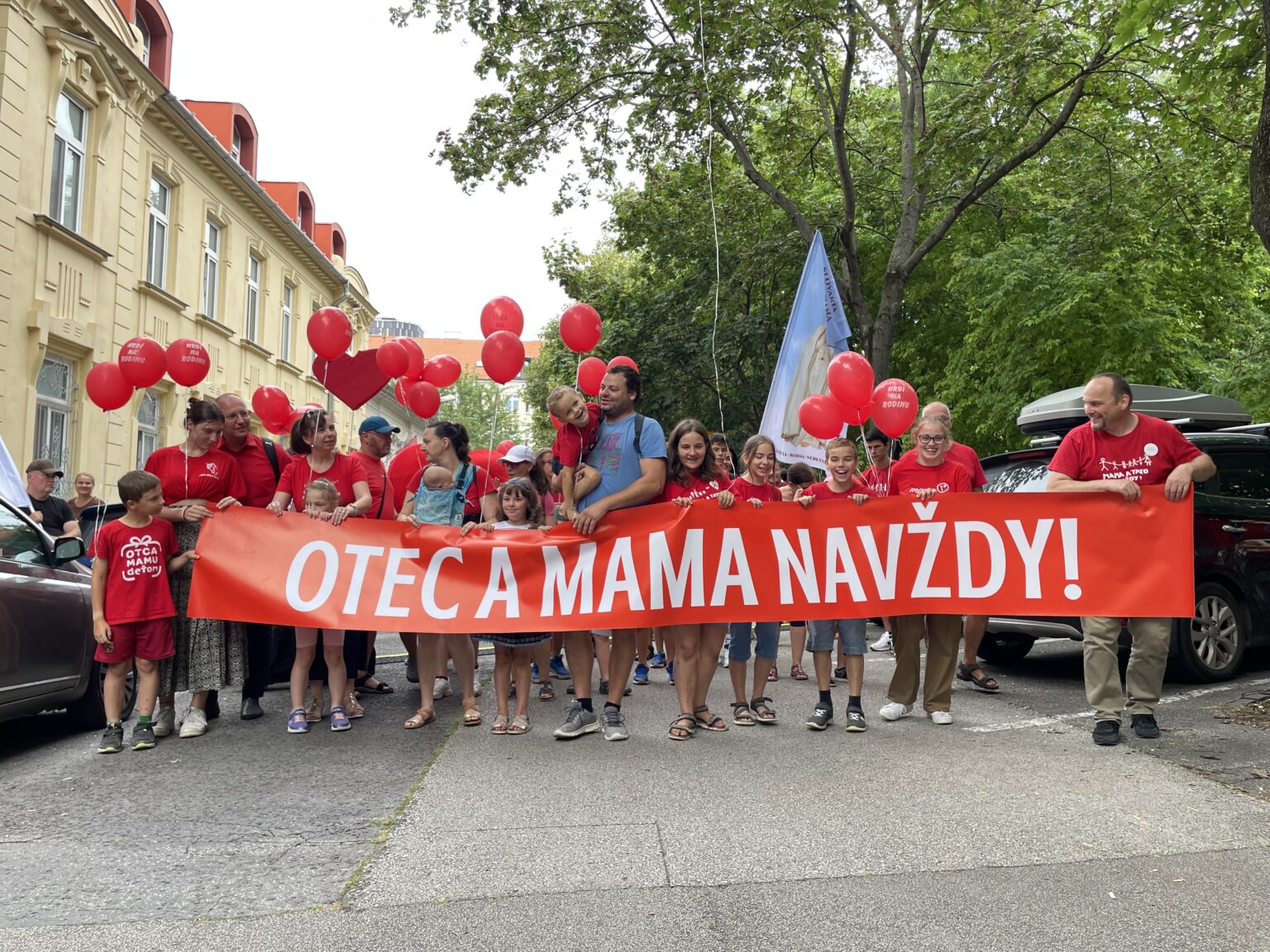 12.ročník národného pochodu Hrdí na rodinu v Bratislave. Foto: Miroslava Pavlíková